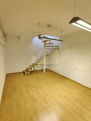 Gewerberaum 61 m², Trešnjevka - gepflegtes Ladenlokal zur Straße - 8