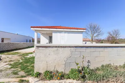 Haus zum Kauf in Centar, 90 m² - 16