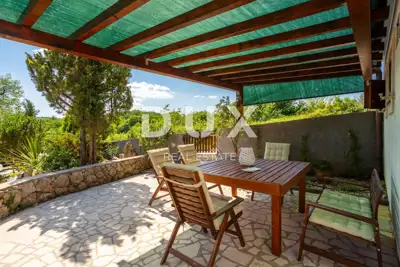 Haus 205 m², Vrbnik - beheizter Pool und Garten - 15