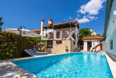 Haus 205 m², Vrbnik - beheizter Pool und Garten - 3