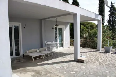 House for sale in Tisno, 384 m² - 18