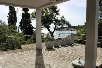 House for sale in Tisno, 384 m² - 17