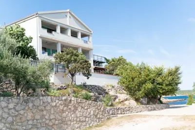 Kuća 289 m², Meka Draga - prvi red do mora - 2
