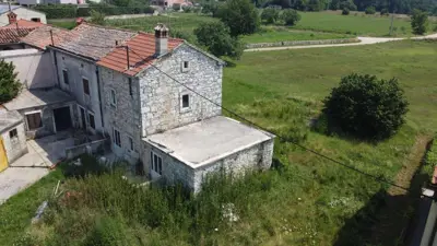 Stone house not far from Barban! opportunity!