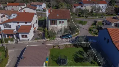 Buje, Umgebung, freistehendes Haus mit Meerblick!