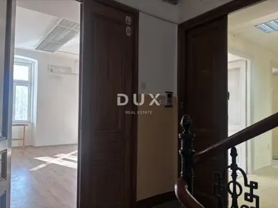 Apartment for rent in Centar, 137 m² - 2
