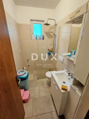 Haus 278 m², Vrsi - 3 Apartments und Hof mit Olivenbäumen - 21