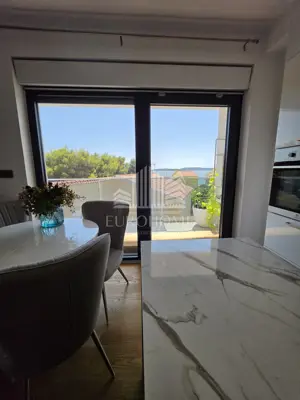 Mediteranski luksuz u Brodarici | Potpuno namješten stan uz more, 67 m² - 13