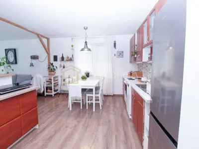 Haus 200 m², Tuk Mrkopaljski - ruhige Lage und Privatsphäre - 5