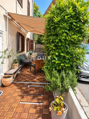 Apartment 87 m², Volosko - two units and terrace
