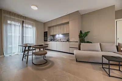 Wohnung 132 m², Donji grad, Zentrum und Grünflächen - 2