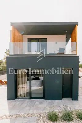 House for sale in Srima, 200 m² - 3