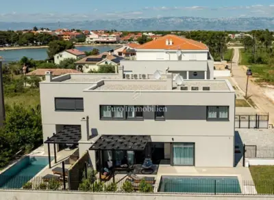 Dvoetažni apartmani blizu mora - novogradnja Privlaka - 10