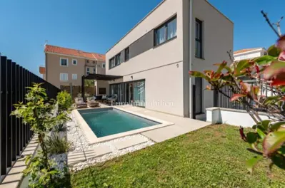 Dvoetažni apartmani blizu mora - novogradnja Privlaka - 12