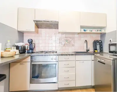 House for sale in Centar, 320 m² - 16