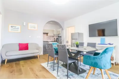 House for sale in Centar, 320 m² - 15