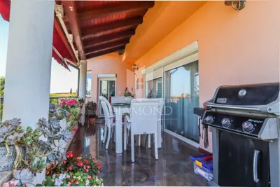 House for sale in Centar, 320 m² - 7