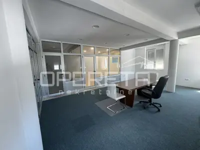 Gewerbeimmobilie zur Miete in Donja Strana, 1000 m² - 6