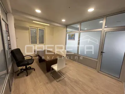 Gewerbeimmobilie zur Miete in Donja Strana, 1000 m² - 5