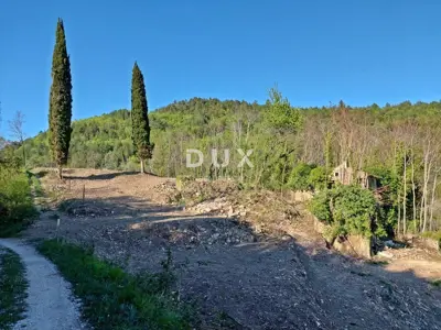 Building plot, Grožnjan - panoramic views and seclusion - 4