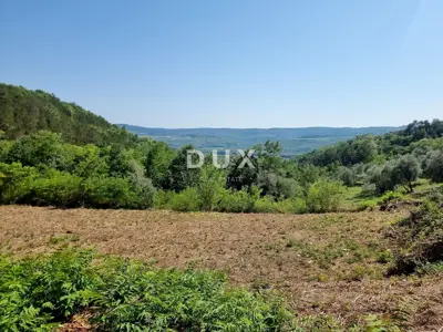 Building plot, Grožnjan - panoramic views and seclusion - 2
