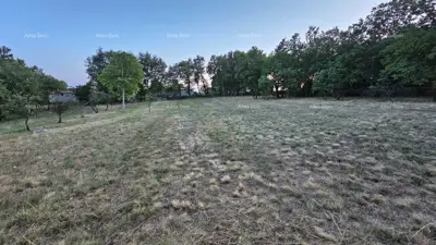 Building land 3 623 m², Tinjan - quiet part of the municipality - 10