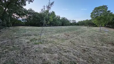 Building land 3 623 m², Tinjan - quiet part of the municipality - 3