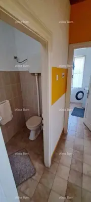 Kuća 300 m², Vodnjan - 4 sobe, garaža i dvorište - 16