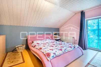 House 180 m², Sveta Klara - 4 parking spaces in the yard - 7