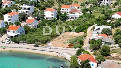 Apartman 64 m², Jakišnica - pogled na more i balkon - 18
