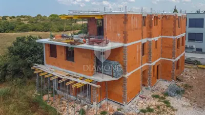 Penthouse 114 m², Štinjan - velika terasa i jacuzzi - 2
