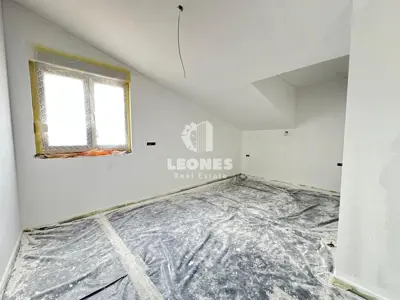 Penthouse 113 m², Ladrovići bei Poreč, Blick auf das Grün - 5
