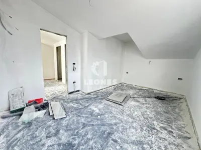 Penthouse 113 m², Ladrovići bei Poreč, Blick auf das Grün - 2
