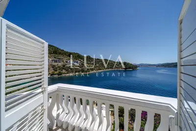 Haus 281 m², Vela Luka am Meer, 6 Apartments und Meerblick - 10