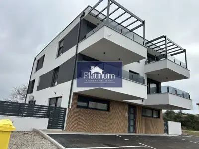 Istra, općina Medulin, fantastična novogradnja s pogledom - 3