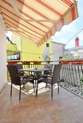 Reihenhaus 90 m², Premantura - 2 Apartments