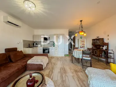 Wohnung 78 m², Opatija - Centar, Pool und Meerblick - 2