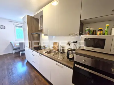PRODAJA, STAN, SESVETE, 91 m², vrt - 3