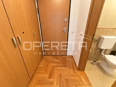 Renovierte und gepflegte 1-Zimmer-Wohnung mit Balkon und Parkplatz - Črnomerec - 14