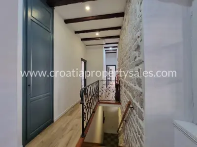 Haus und Apartment, Šibenik - Altstadt, 100 m vom Meer - 3