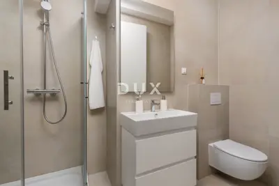 Studio apartment 46 m², Opatija - Centar, by the sea - 8