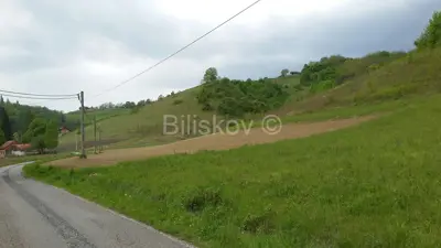 Građevinsko zemljište 8 769 m², Vrtnjakovec, širina uz cestu 90 m