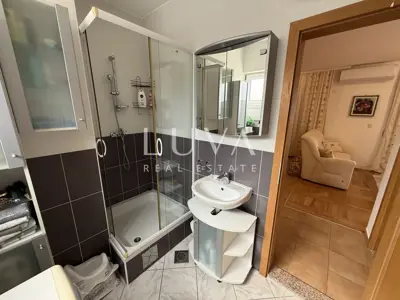 Wohnung 58 m², Novalja - Zentrum, Balkon mit Meerblick - 8