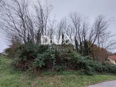 Building plot in Pićan, quiet new settlement - 3