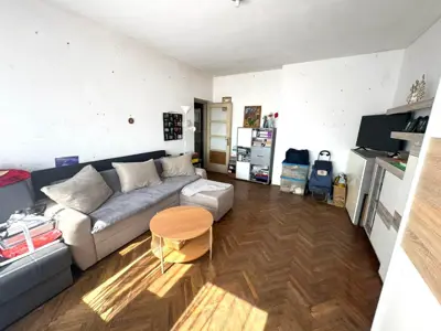 Wohnung 62,74 m², Pula Centar - 2 Balkone und Parkplatz - 7