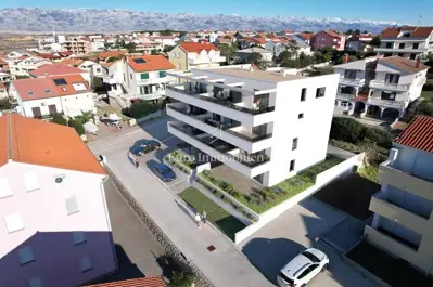 Wohnung zum Kauf in Povljana, 145 m² - 2