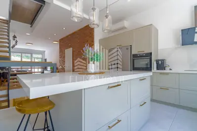 Apartment 203 m², Medveščak, newly renovated multi-level family apartment - 5