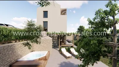 Building land 695 m², Šibenik - permit for a villa