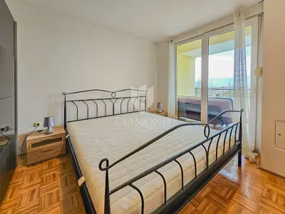 Apartment in Umag, 3rd floor, 2 terraces and sea view - 4