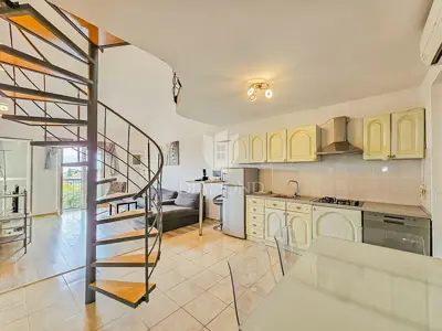 Apartment in Umag, 3rd floor, 2 terraces and sea view - 5